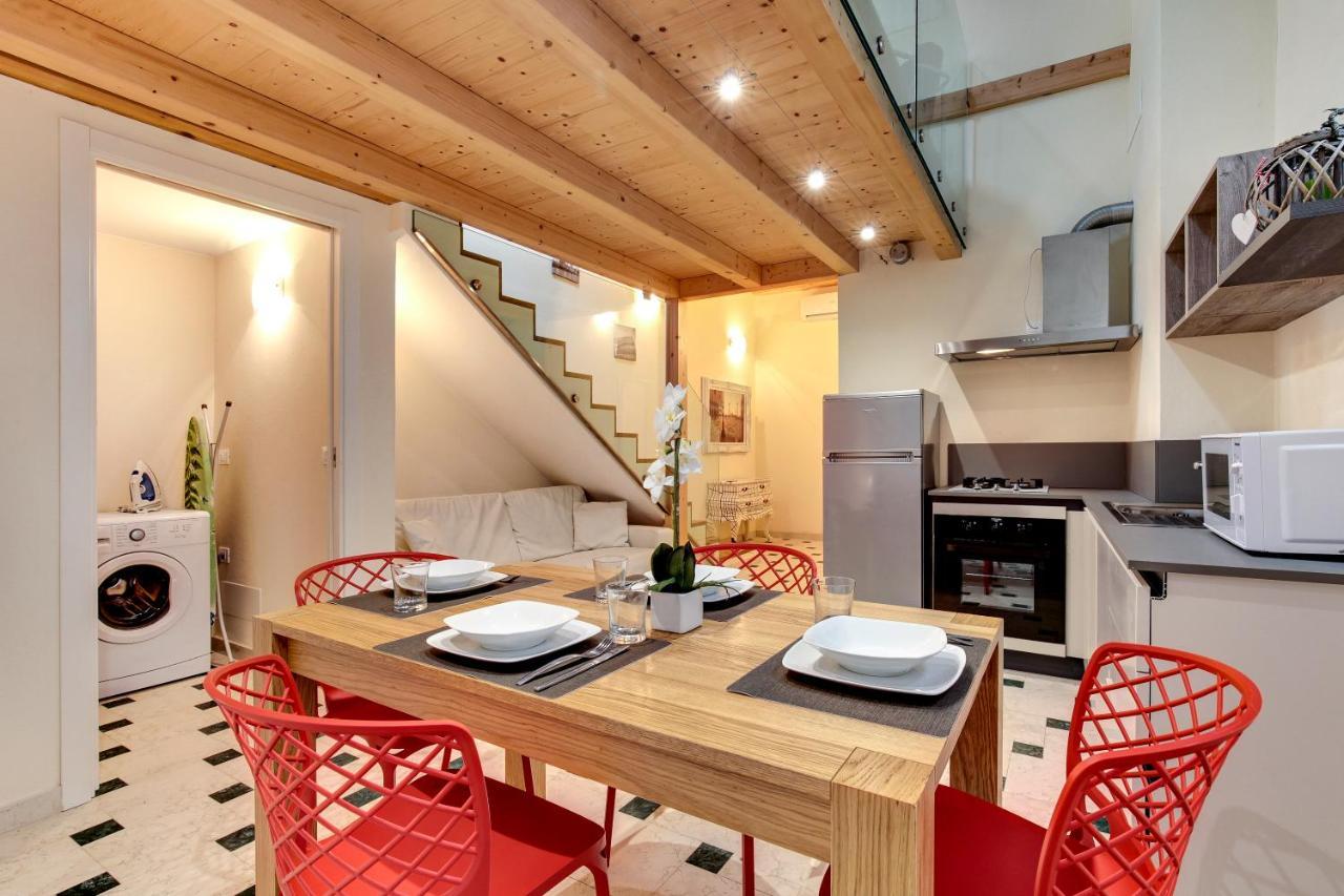 Arsenale Loft - Biennale Apartment Venesia Bagian luar foto