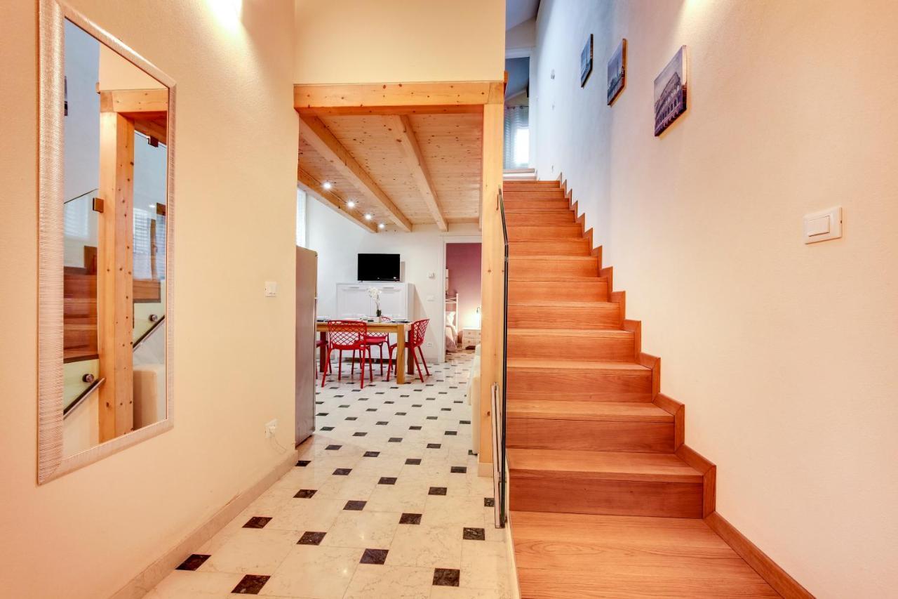 Arsenale Loft - Biennale Apartment Venesia Bagian luar foto